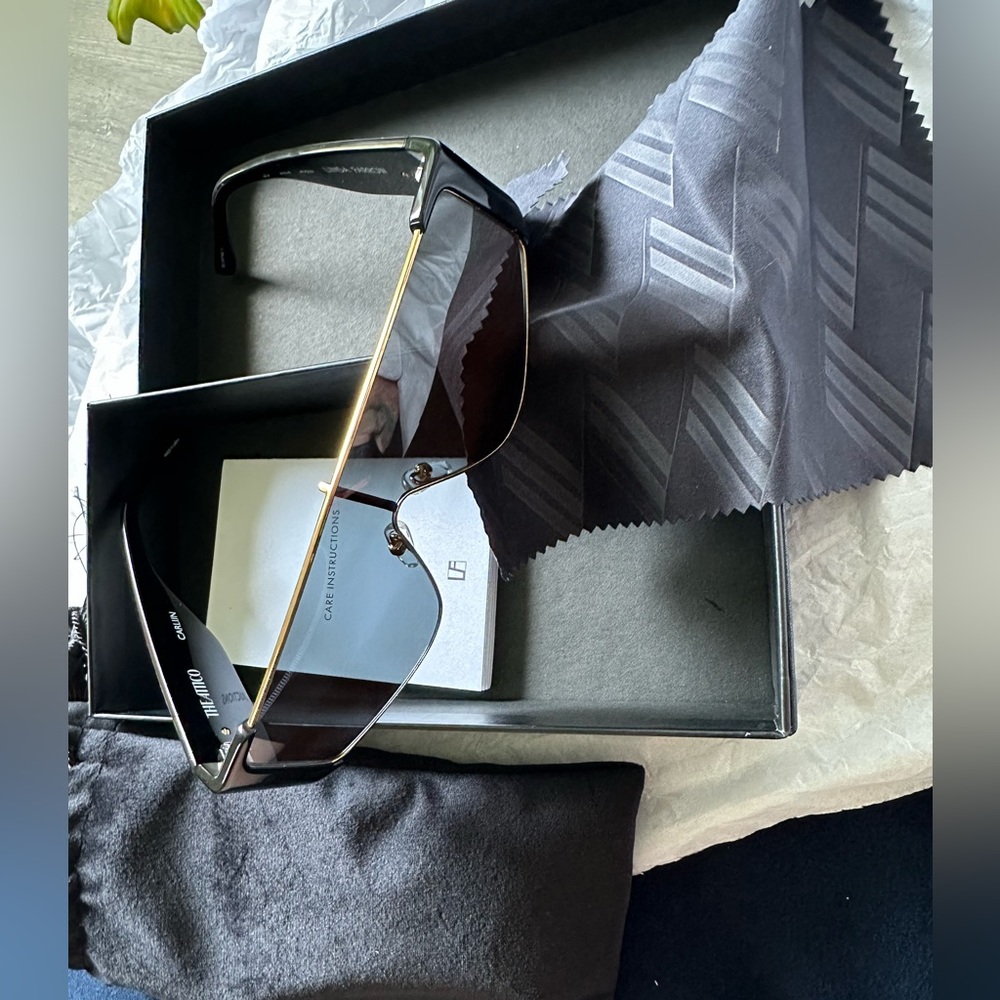 The attico x Linda Farrow Carlijn sunglasses